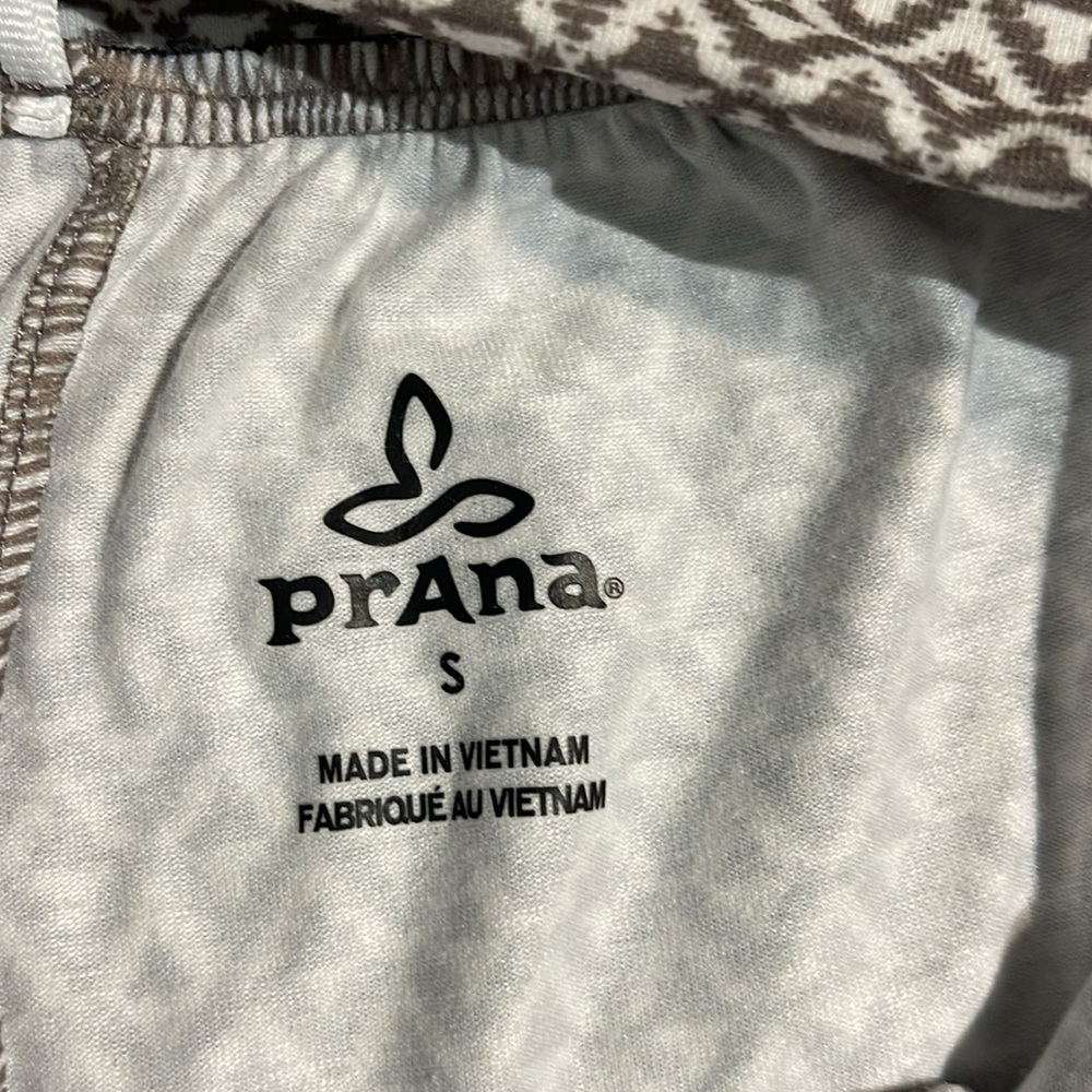 Prana Taupe & White Patterned High Rise Cropped Jogger Pants Women’s Size Small - Picture 6 of 10